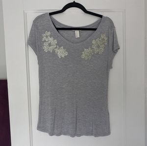 H&M grey soft t-shirt with little stones detail